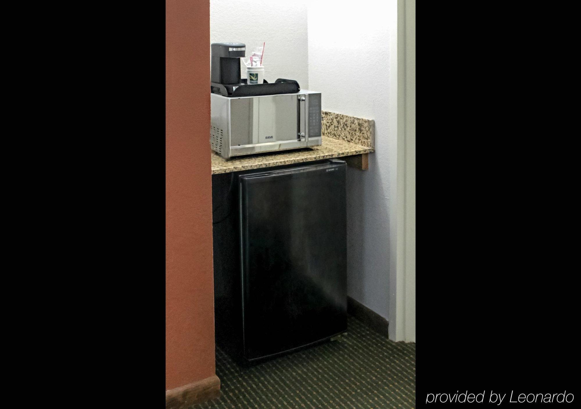 Quality Inn Warsaw Near Rappahannock River Buitenkant foto